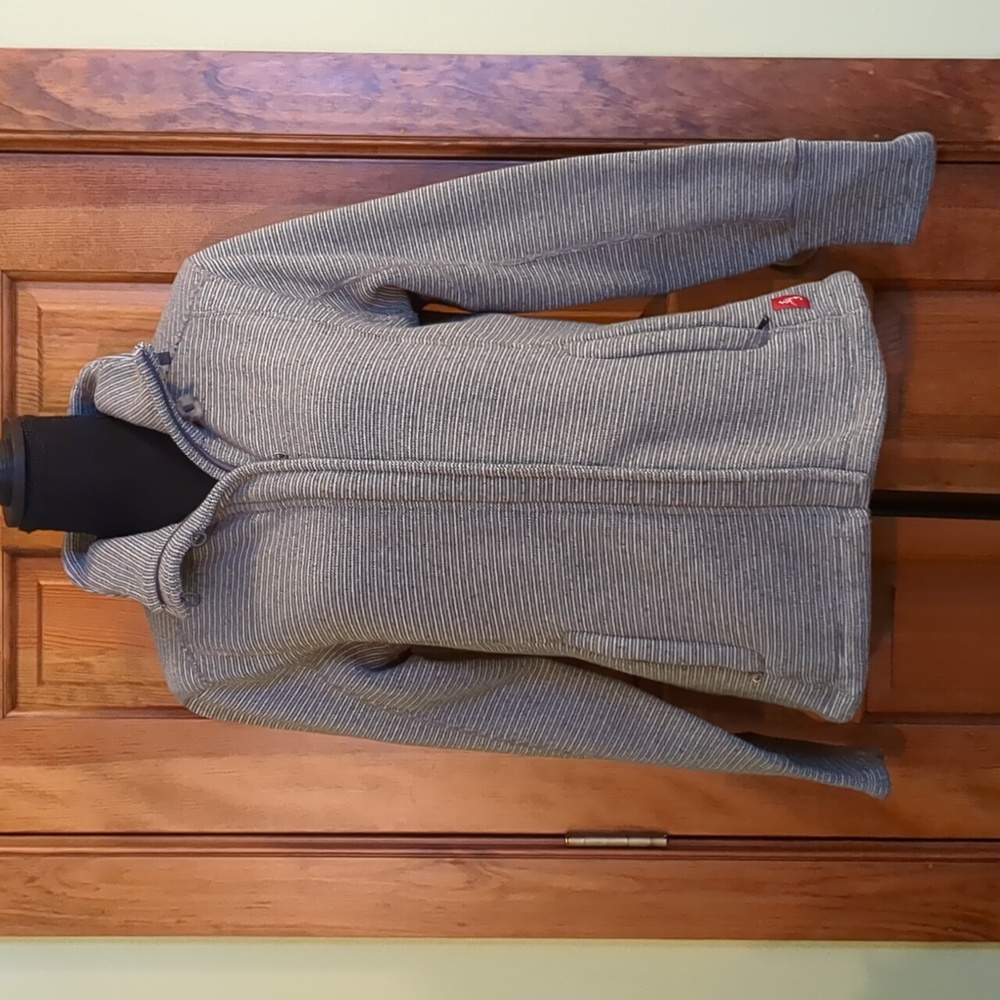 Eastern Mountain Sports Charcoal Crewneck Front Zip Sweater Jacket